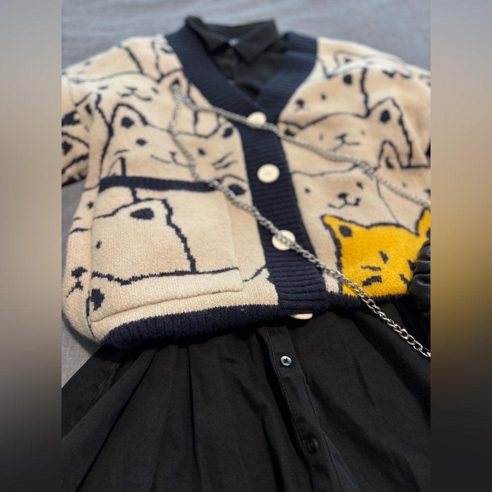Cat Button-Up Knit Oversized Cardigan, Navy blue, beige - Picture 4 of 9